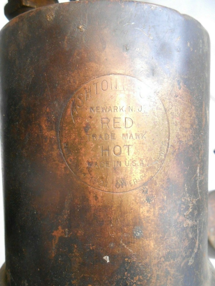 Brass blowtorches, 2 units