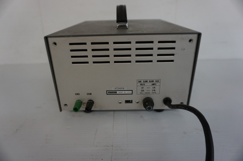 KEITHLEY INSTRUMENTS 261 PICOAMPERE SOURCE (BFR11)