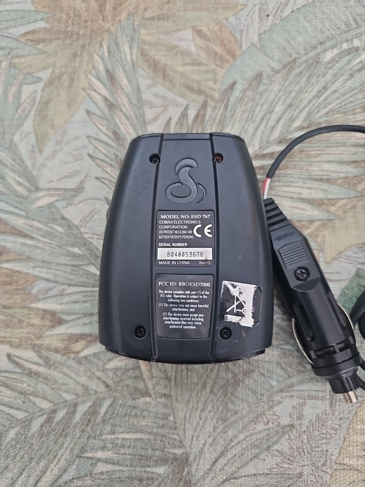 Cobra ESD 767 Radar Detector Working