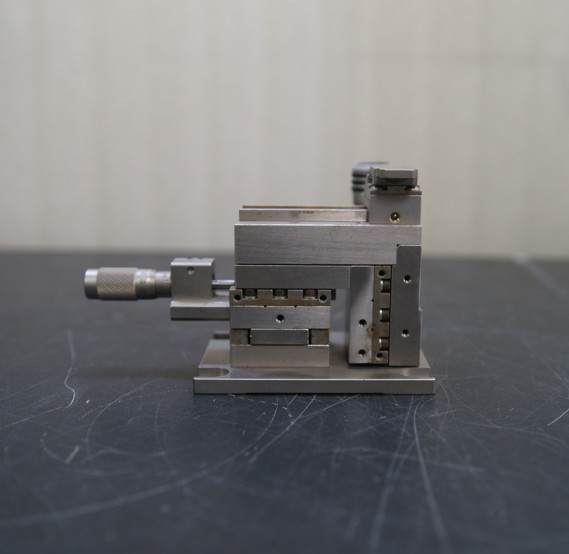 NewPort 561D Fiber Alignment Stage