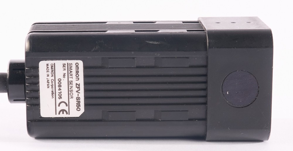 Omron ZFV-A20 Smart Sensor with ZFV-SR50 Sensor Head