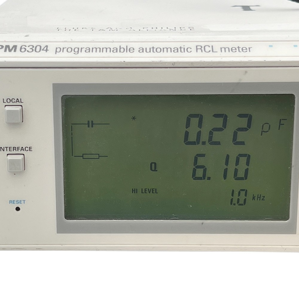 Fluke/Philips PM6304 Programmable Automatic LCR Meter