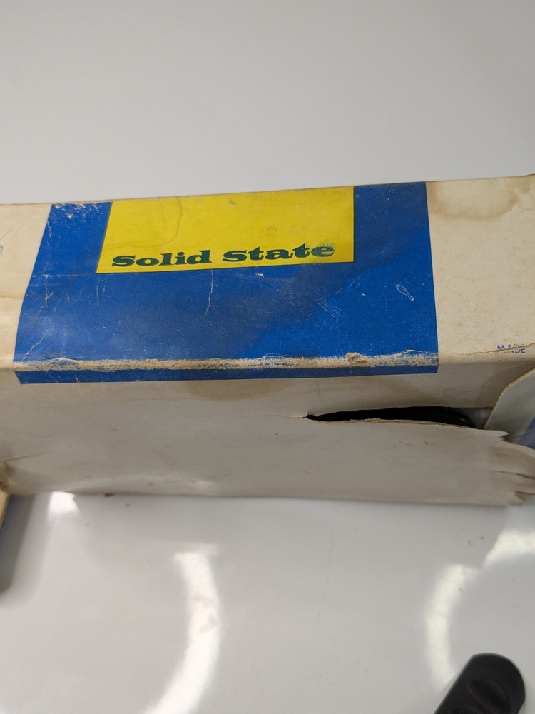 NOS Mustang Stereo FM Multiplex Tuner Receiver Solid State Box is Damaged