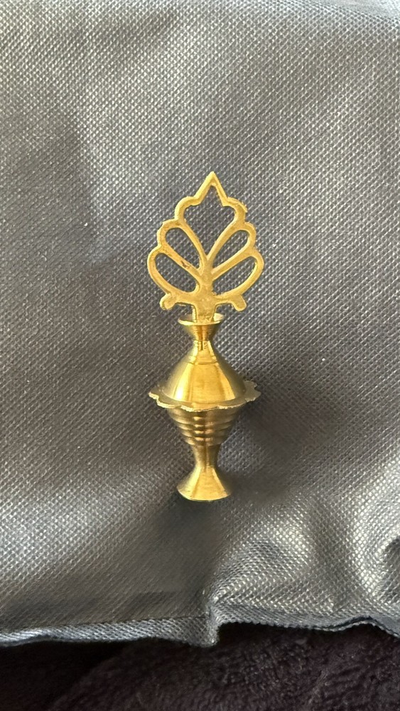 Top 🌟Authentic Arabic Kohl Bottle (Mikhalah / مكحلة عربية تقليدية)