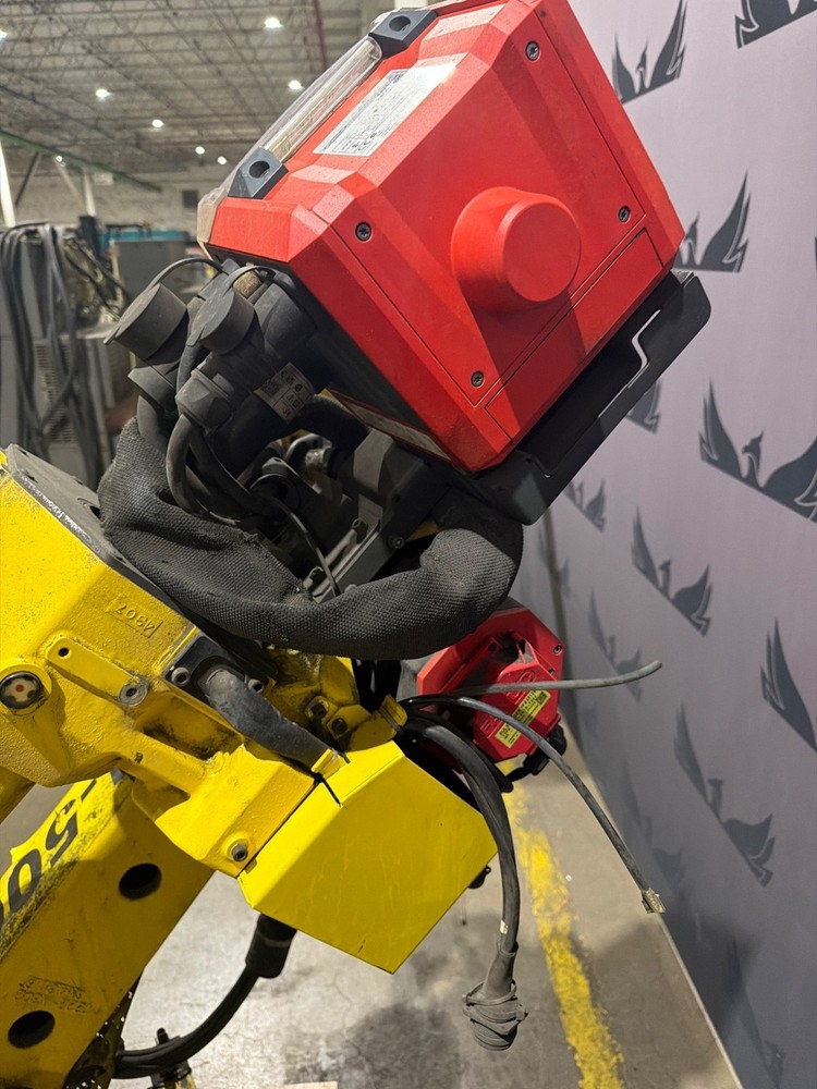 FANUC ArcMate 120iC Robot Complete w/ R‑30iB Controller & Fronius Welding System