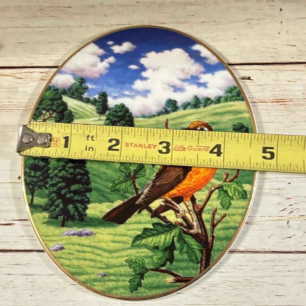 5.5” Oval Ceramic Bird Plaque