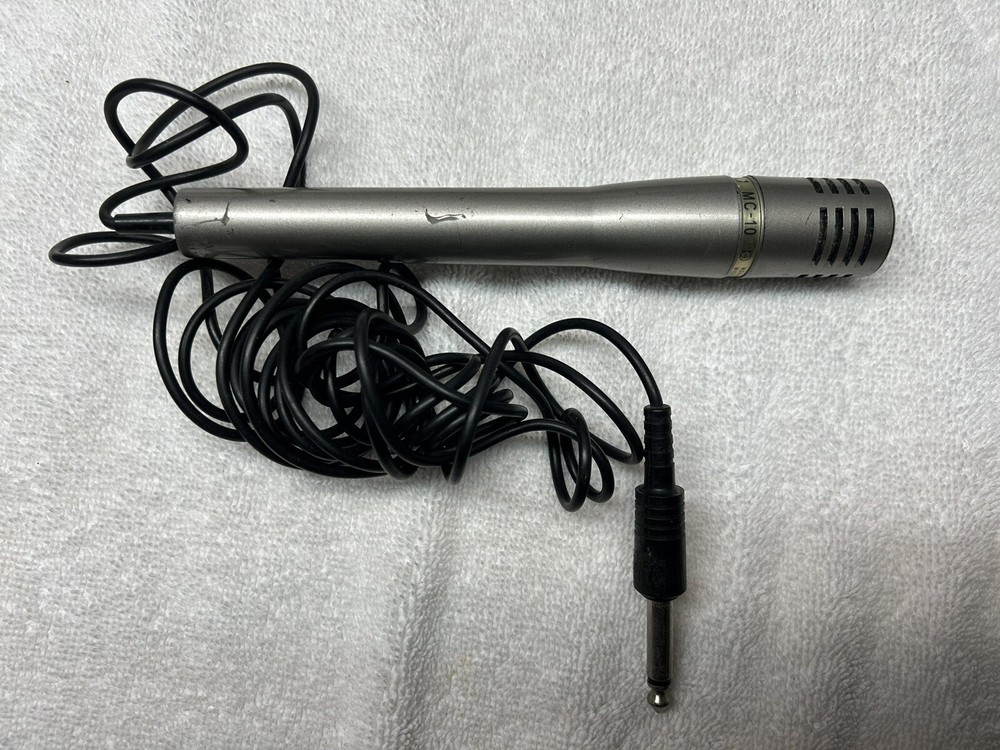 TEAC MC-10 500 Ohm Moving Coil Microphone