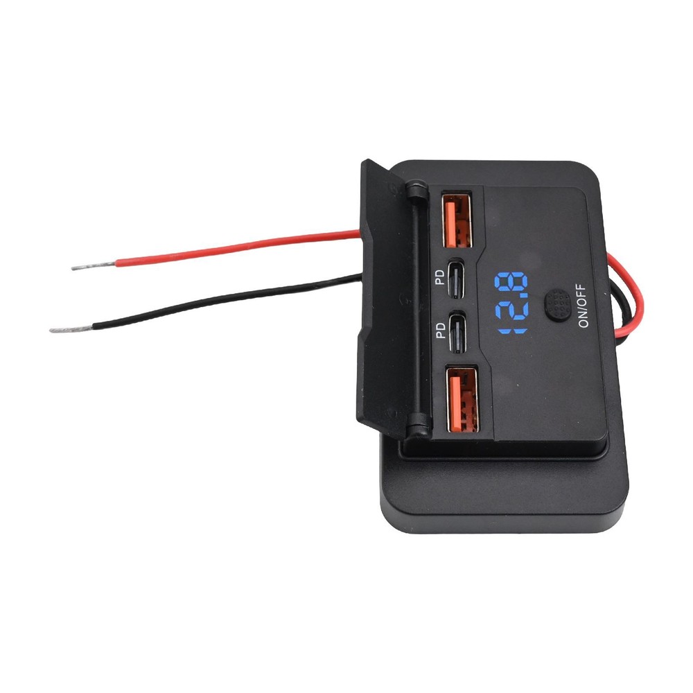 Four Port USB Outlet Designed for Vehicles Supporting Quick Charge Technology