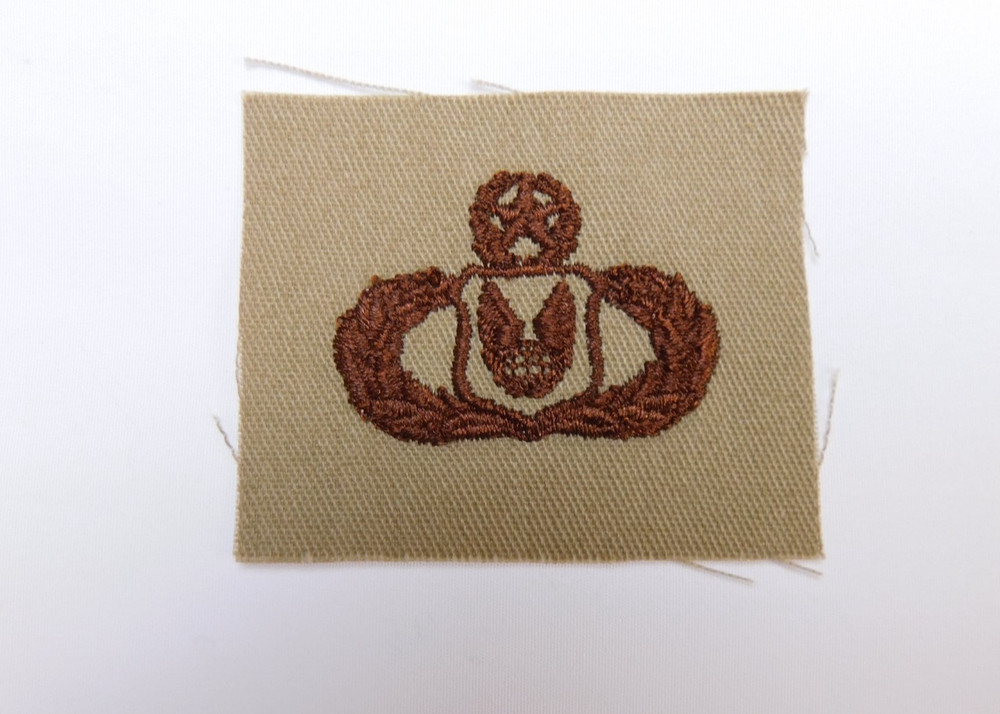 US Air Force USAF Master Operations Support Badge Desert Tan DCU Patch Sew-On