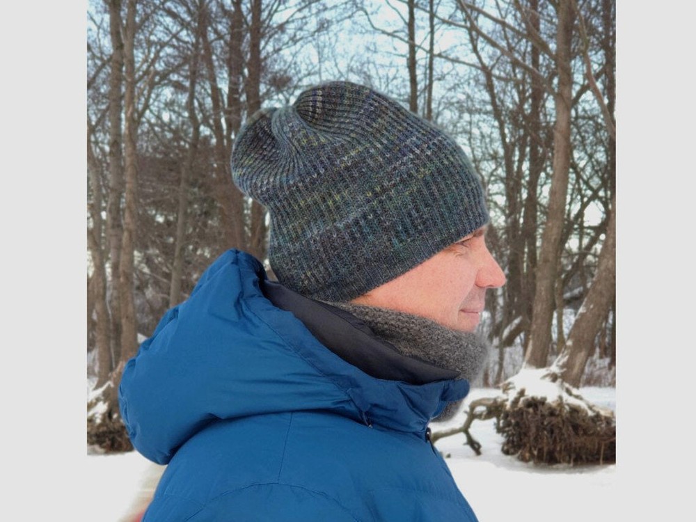 Hand Knitted HAT, 100% Wool Yarn (HAND DYED by me)