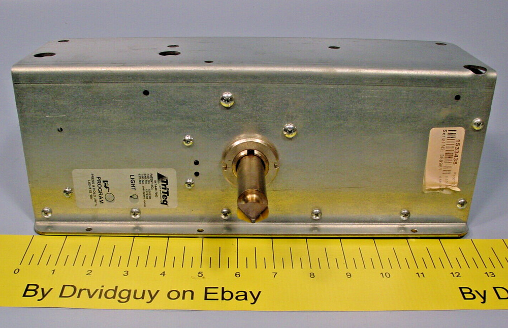 TriTeq 1533438 Vertical Bayonet Electronic Lock Assembly