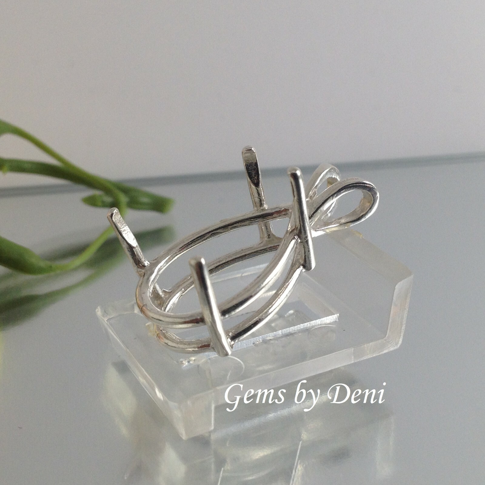 Solid Sterling Silver Pear Cast Wire Pre-Notched Pendant Setting (5x3mm-30x22mm)