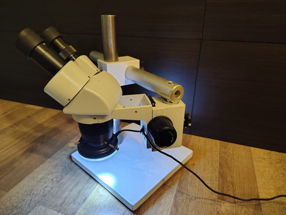 Amscope Microscope Bench X2 X4 Lens Adjustment + LED Lamp + P Supply adjustable