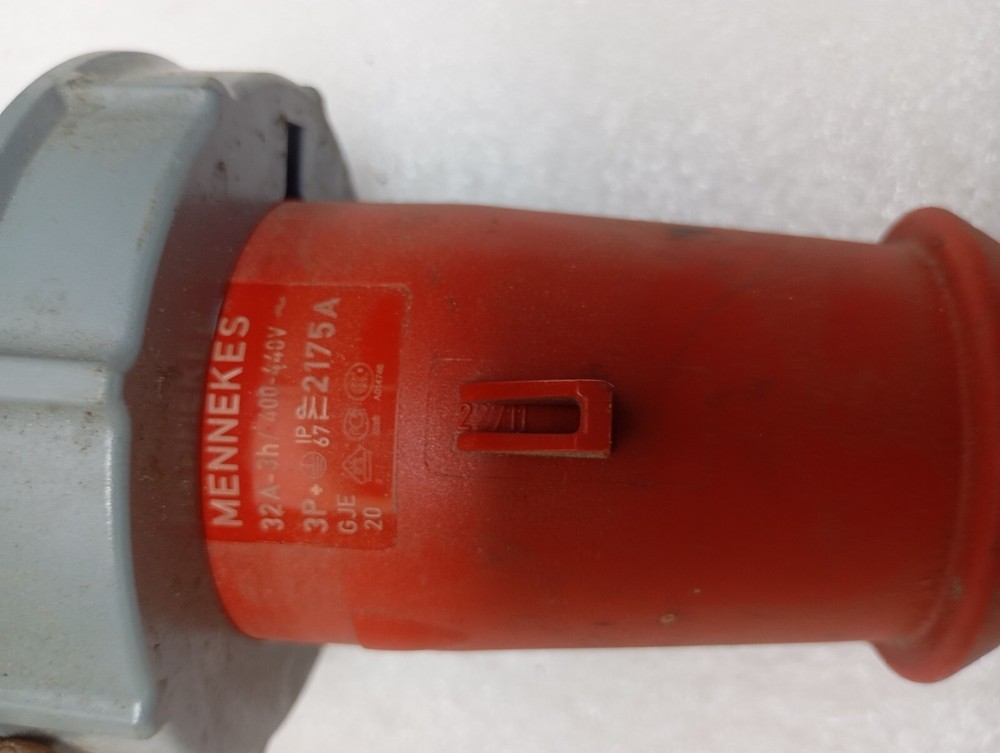 MENNEKES PLUG TYP. 2175A 32A 3H