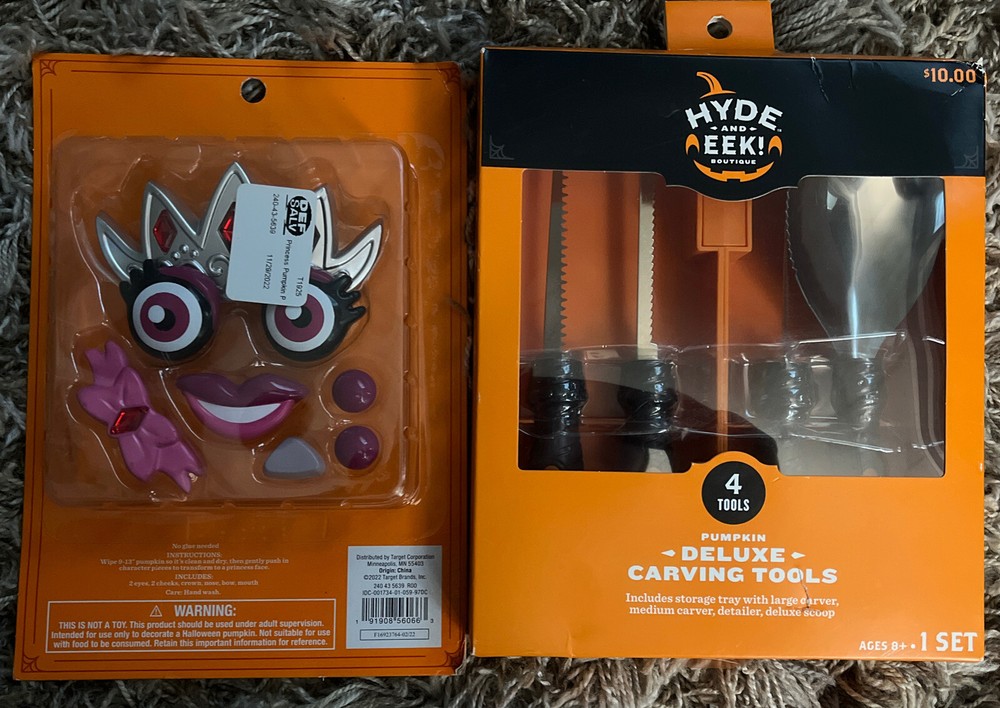 Deluxe 4 Tool Pumpkin Carving Kit & Pumpkin Deco Kit - Hyde And Eek!