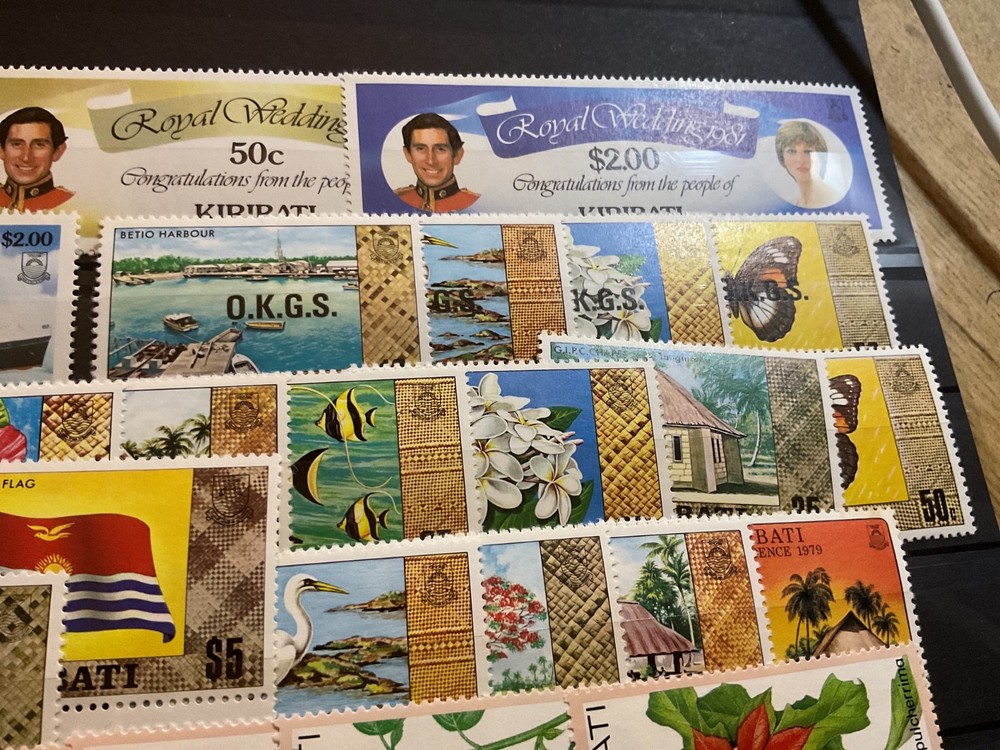 Kiribati mint never hinged stamps B2504