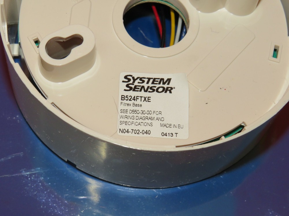 SYSTEM SENSOR B524FTXE FILTREX BASE FIRE ALARM (22 AVAILABLE)
