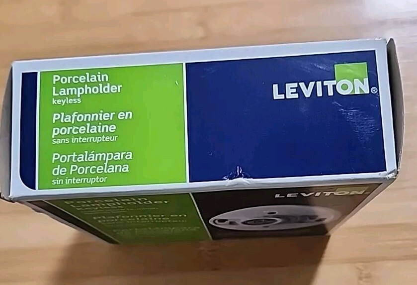 Leviton Porcelain Ceiling Lampholder Keyless Light Socket White 49875
