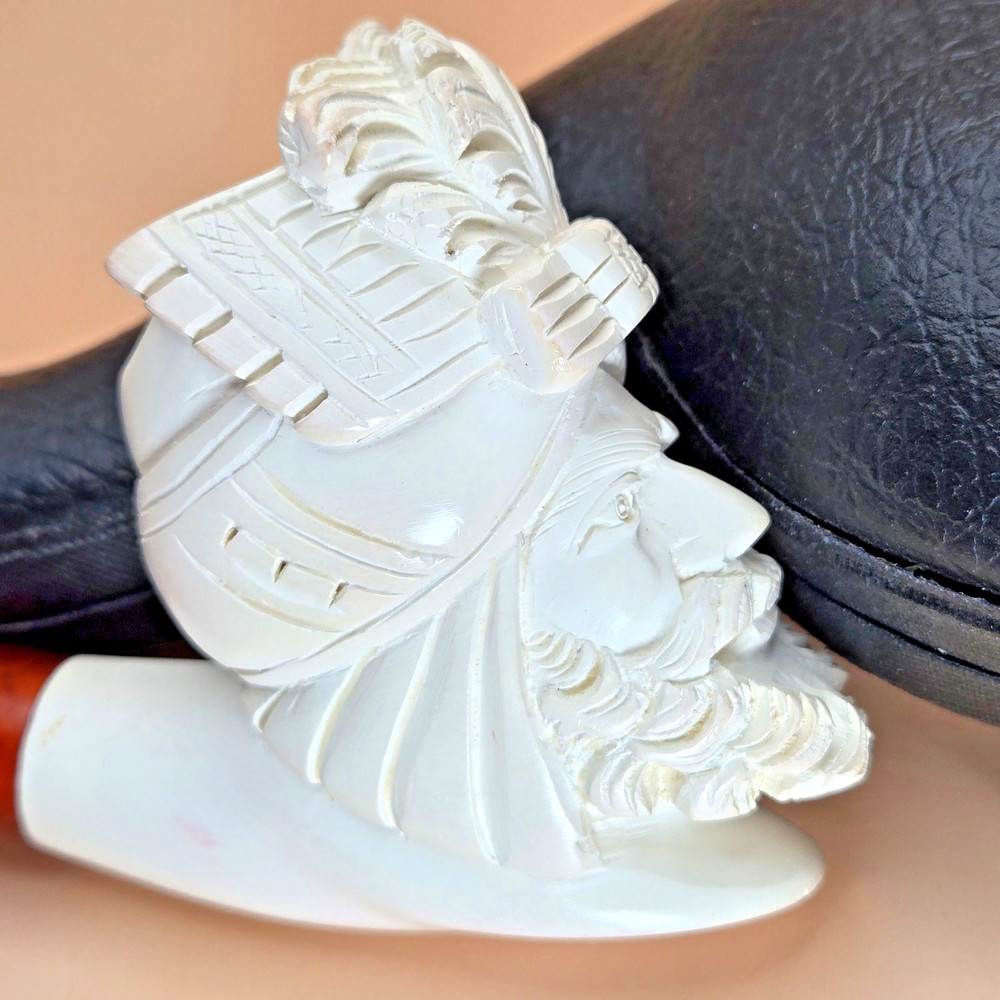 Sultan Meerschaum Estate Pipe with Fitted Case