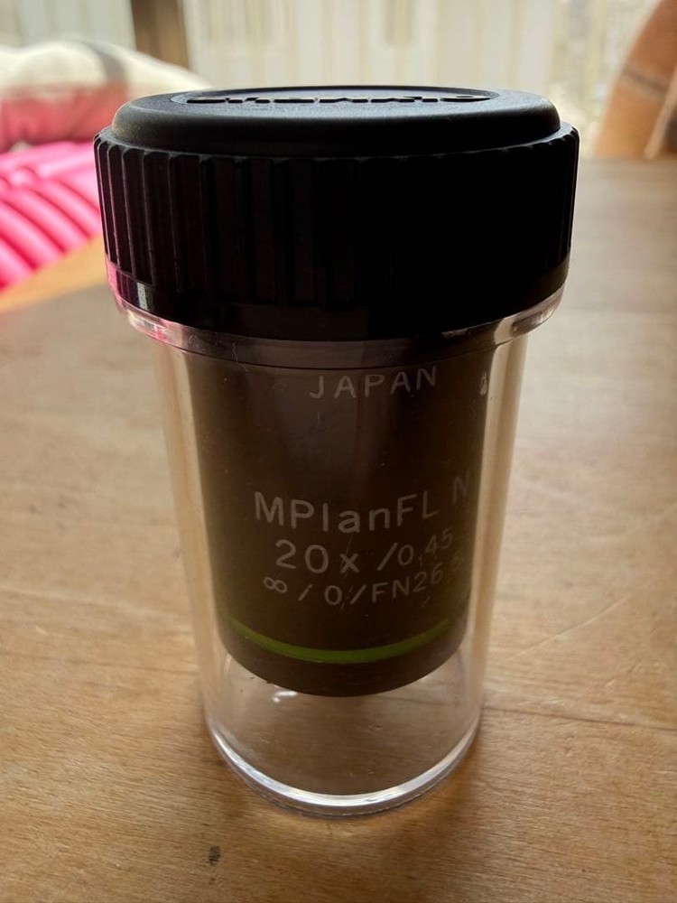 Olympus MPlanFL N 20x / 0.45 ∞/0 FN26.5 Objective Lens