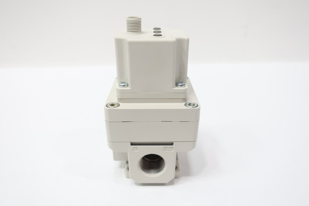 Smc ITV3030-33F4N3 Pneumatic Regulator