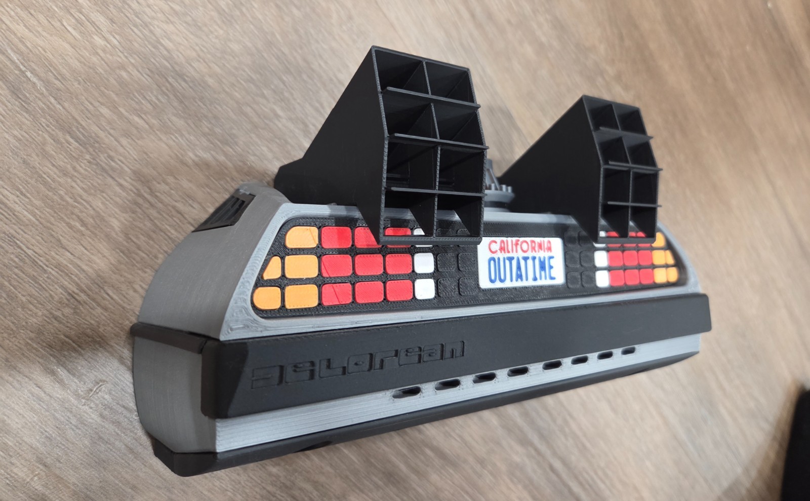 Back to the Future DeLorean Wall Key Hanger – 3D Printed Fan Art