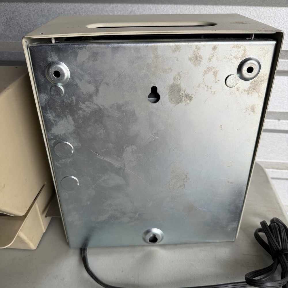 Vintage Employee Cincinnati Time Clock With Key Works
