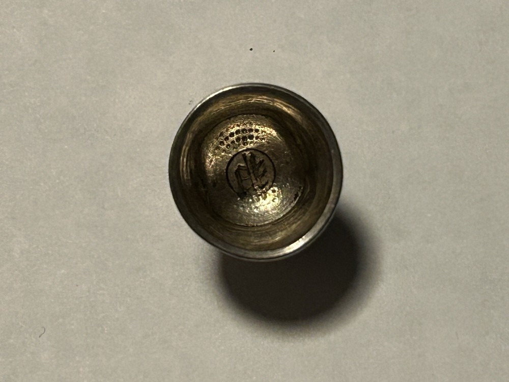 One (1) Antique Sterling Silver Thimble size 8 Pattern Marked Inside no holes