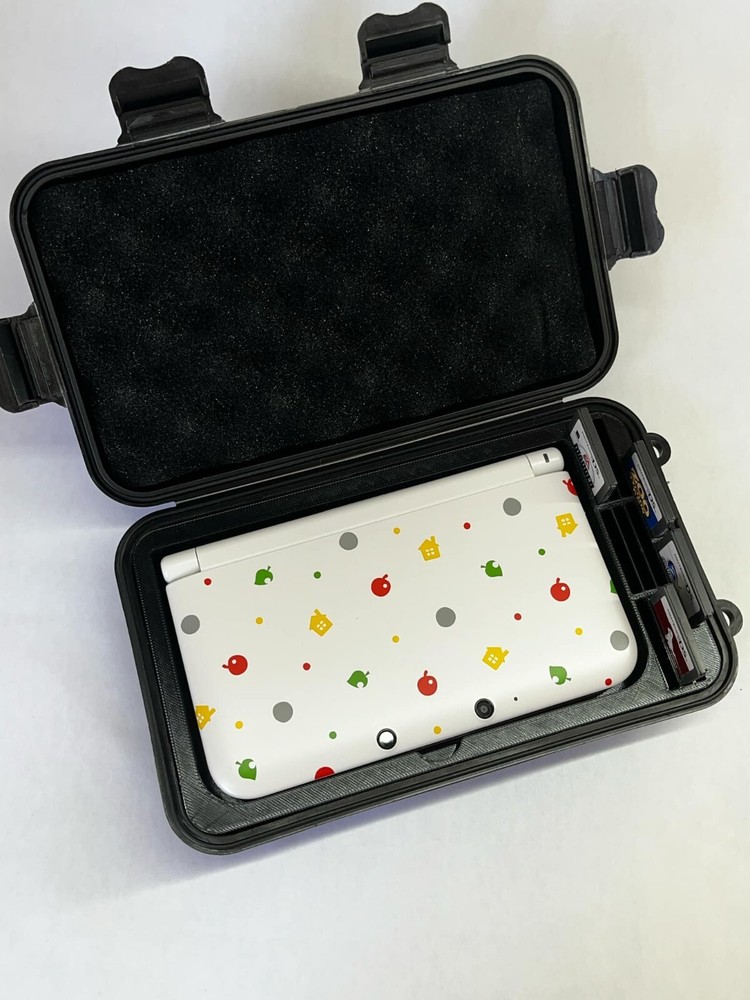 Universal 3DS XL Carrying Case - Compatible with New & Old 3DS Models