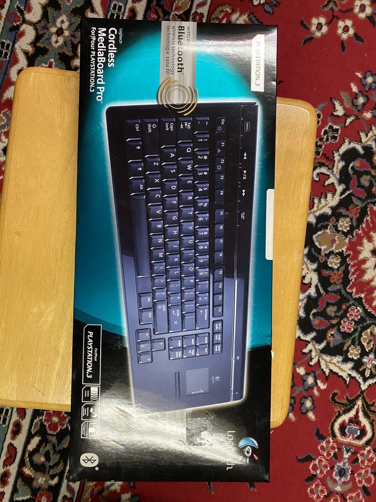 Logitech Bluetooth Cordless MediaBoard Pro for Playstation 3 PS3 New Sealed