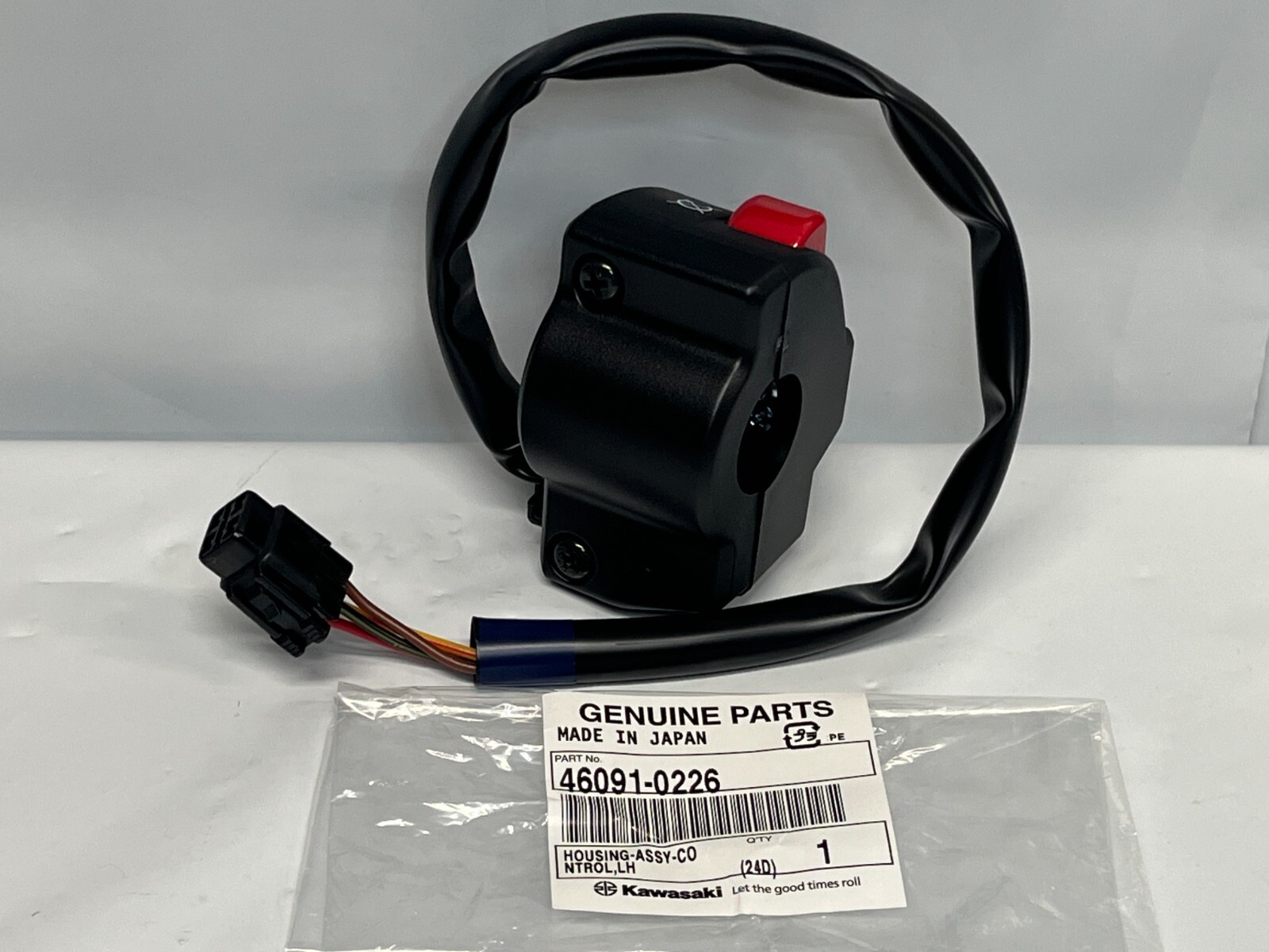 Kawasaki NEW Genuine 2010-2023 KLX110 KLX140 HOUSING ASSY CONTROL LH 46091-0226