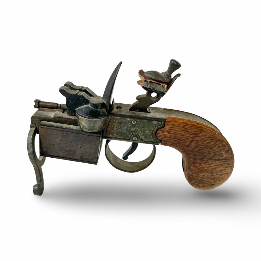 Dunhill Flintlock Pistol Table Lighter