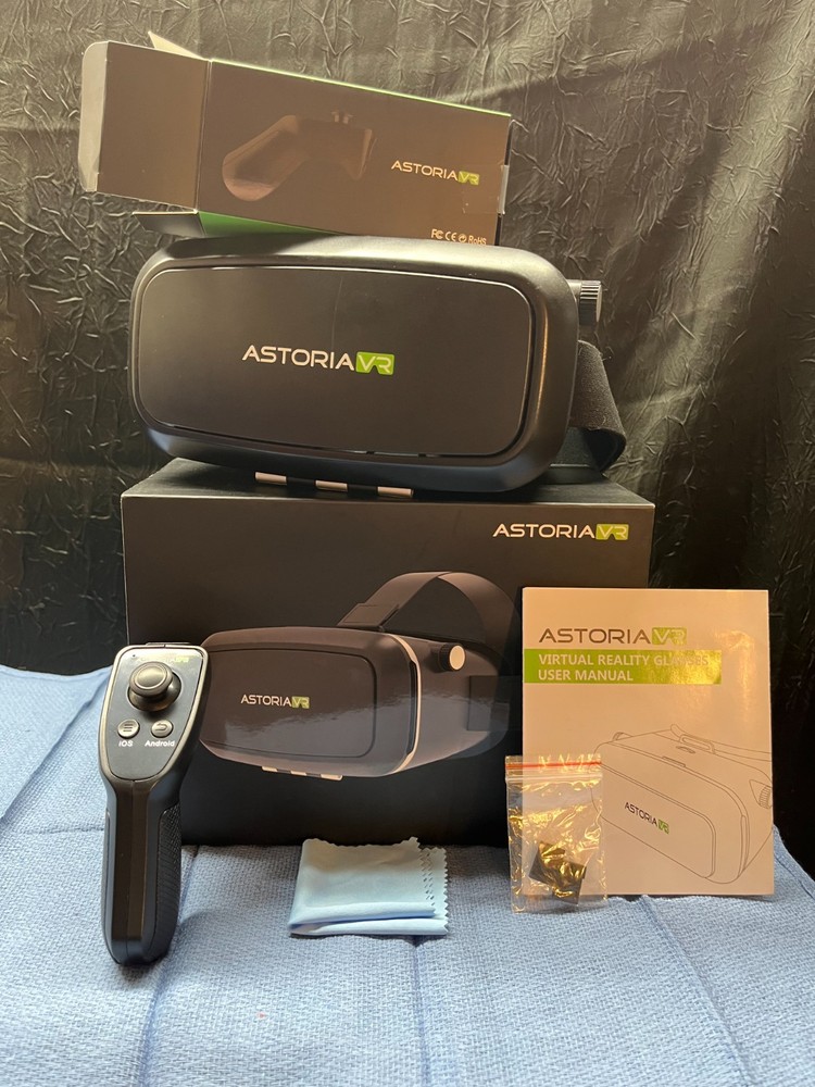 Astoria Virtual Reality Headset For Android And iOS With Remote