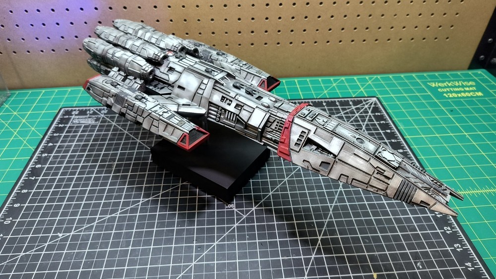 Battlestar Galactica Hermes Class Battlestar Custom Built Model 20" Long.