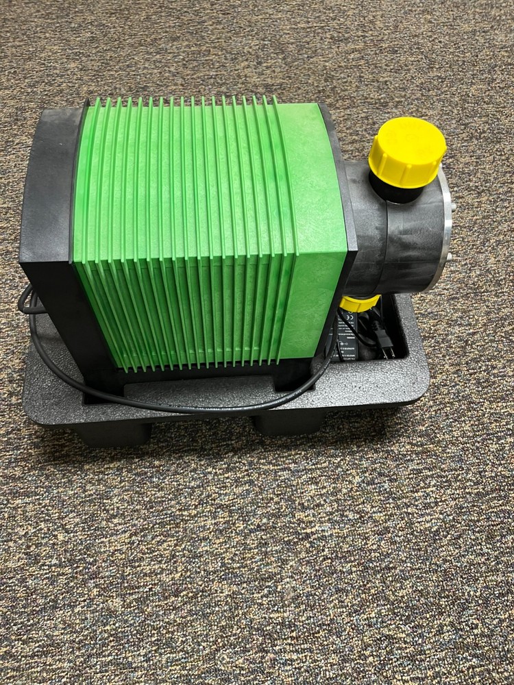 Grundfos Digital Dosing Pump, 1GPH