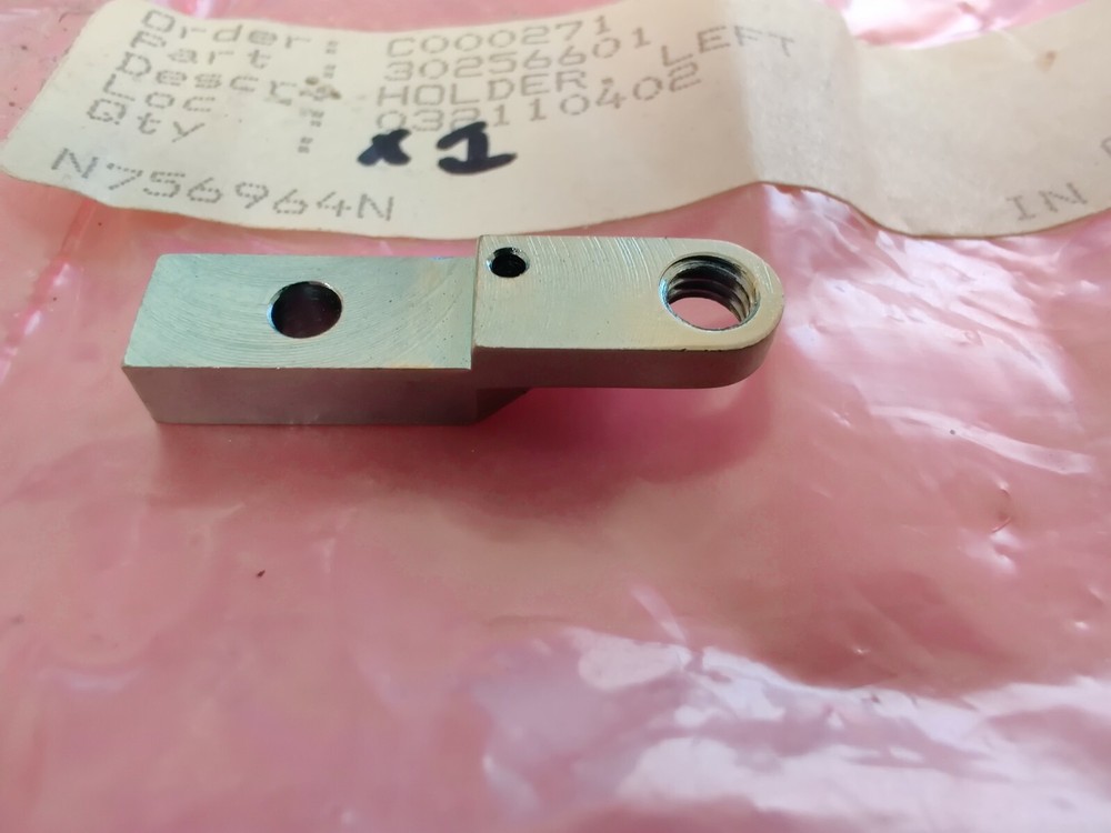 Universal Instruments Left Holder 30256601