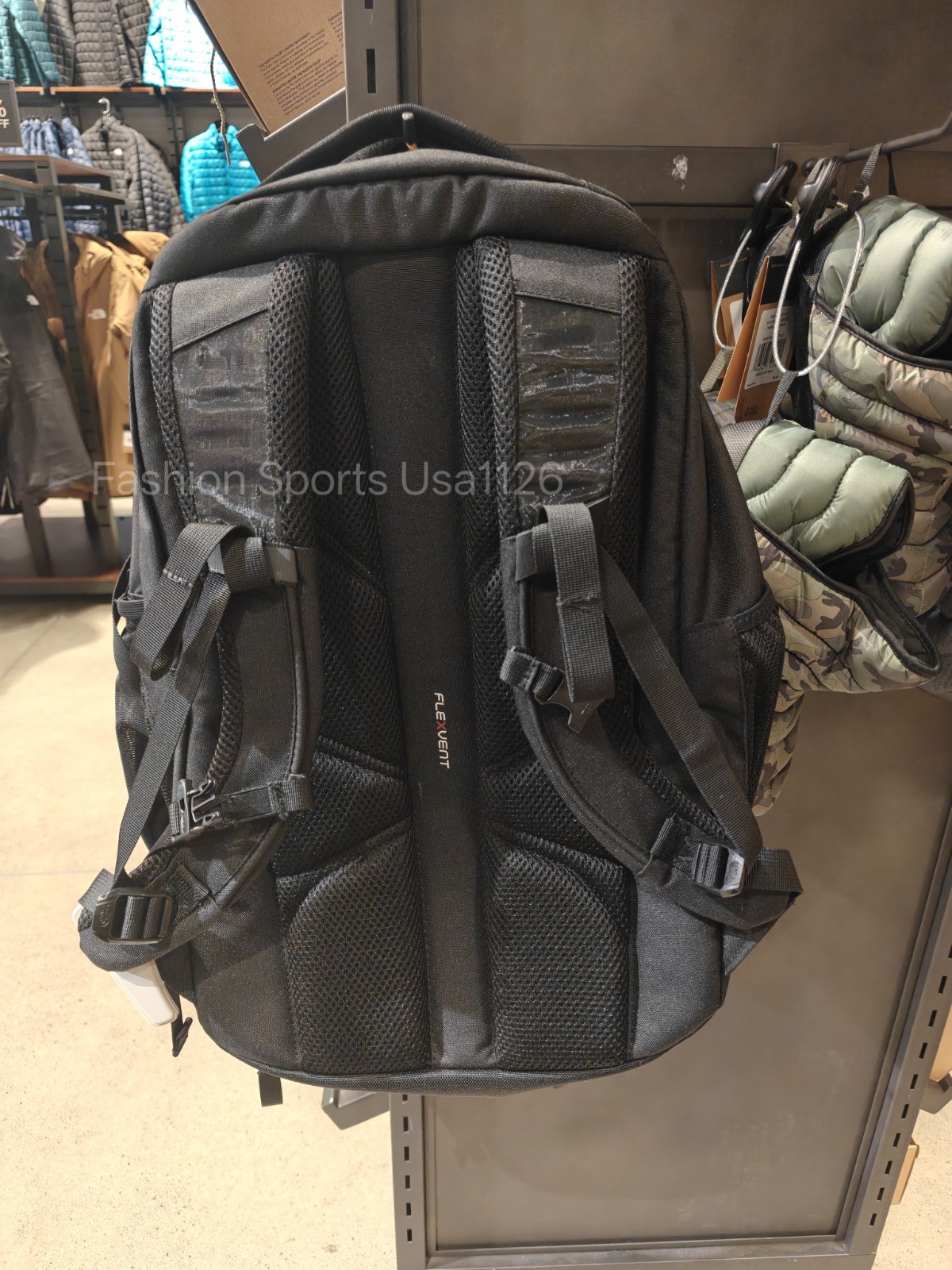 THE NORTH FACE ADULT Unisex Recon 30 Liter Backpack, TNF BLACK Original $ 99