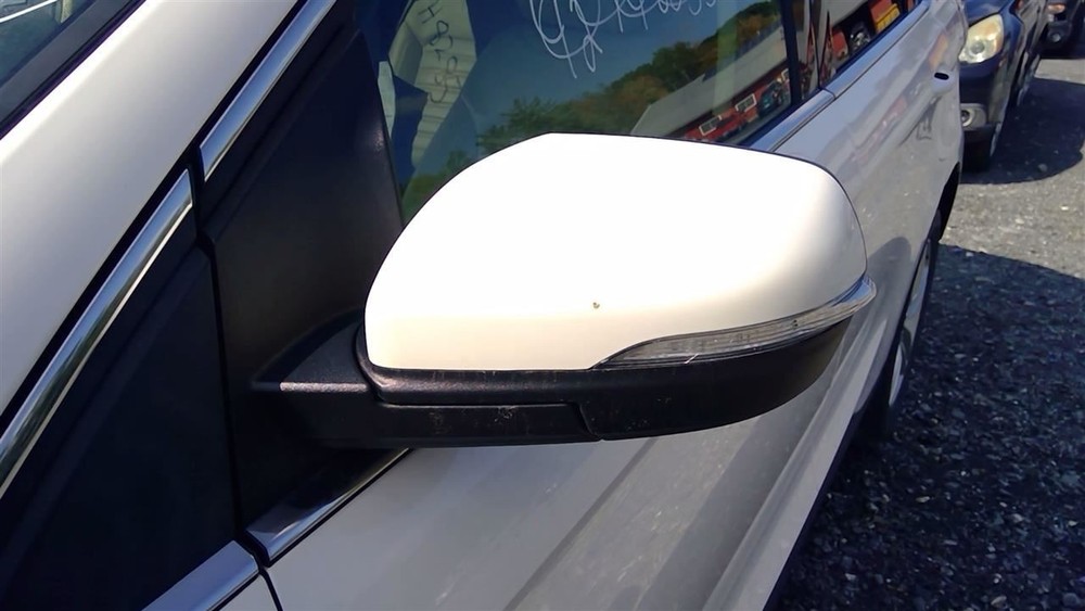 EDGE 2016 Glove Box 2026788