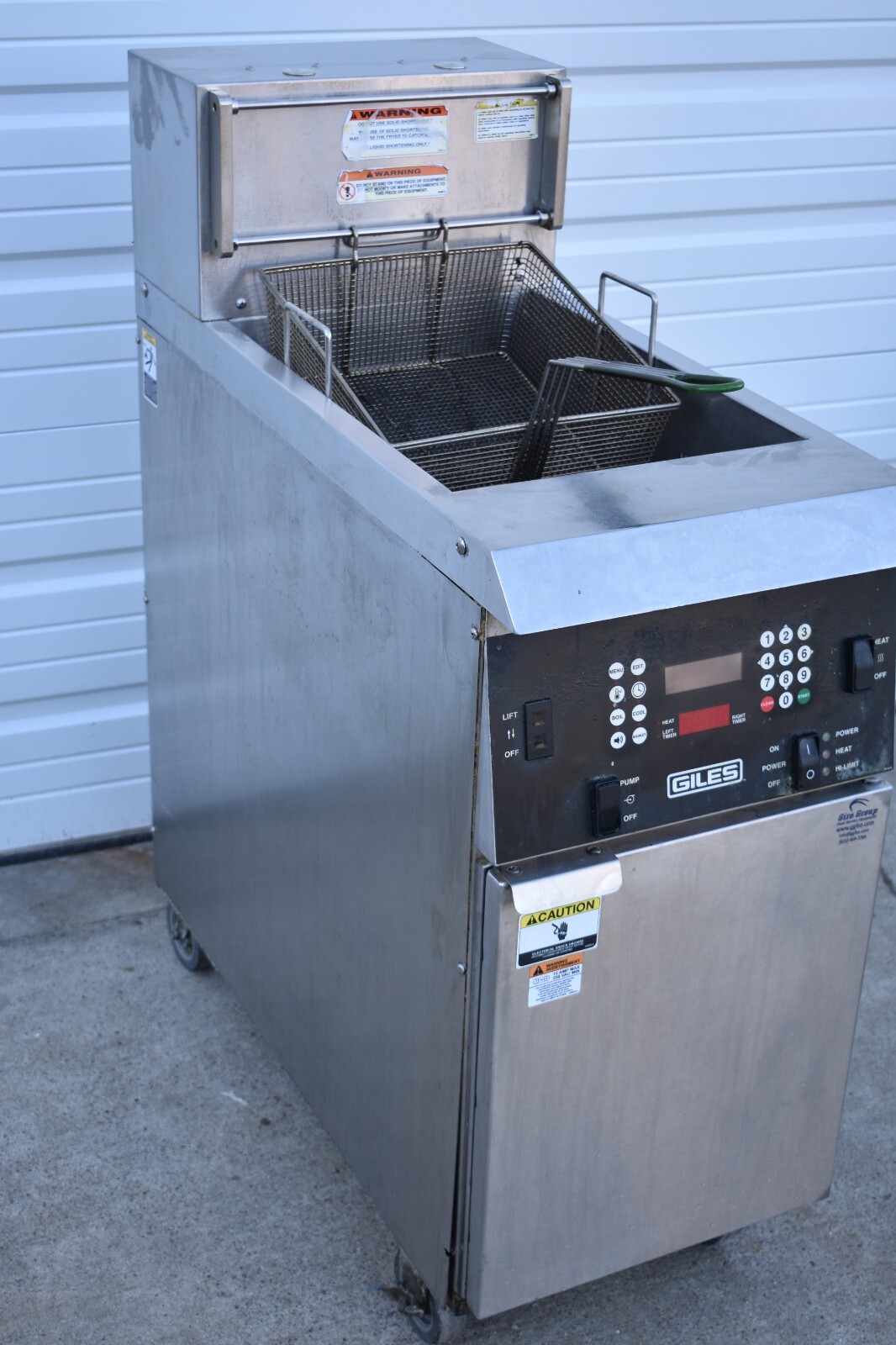 GILES GBF-50 ELECTRIC 50LB FRYER