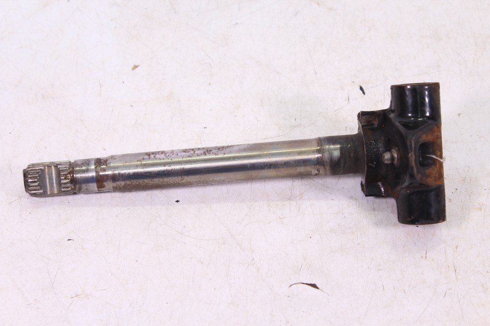 2001 POLARIS RMK 800 SPINDLE / KNUCKLE