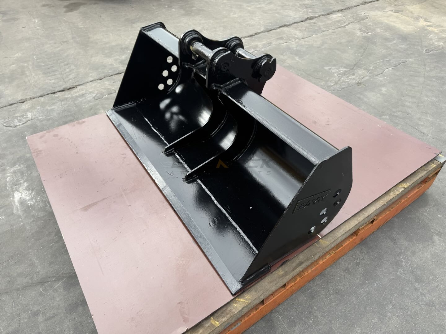 47” Excavator Cleaning Bucket fits CAT 303.5C/D/E 303C/E 304D/E Excavator