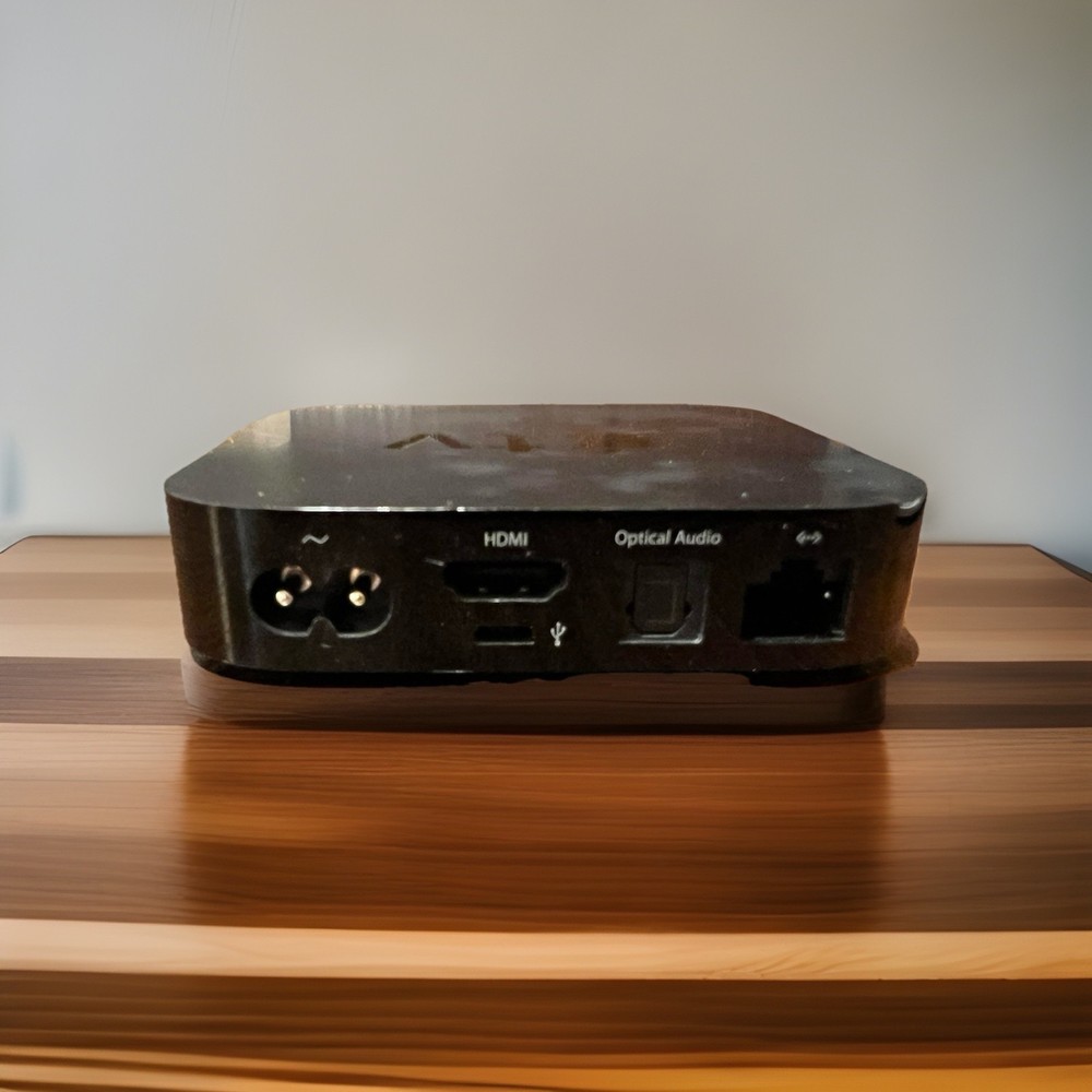 Apple TV (3rd Generation) HD Media Streamer - A1469 With Remote