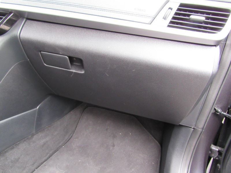 OPTIMAKIA 2019 Glove Box 960017