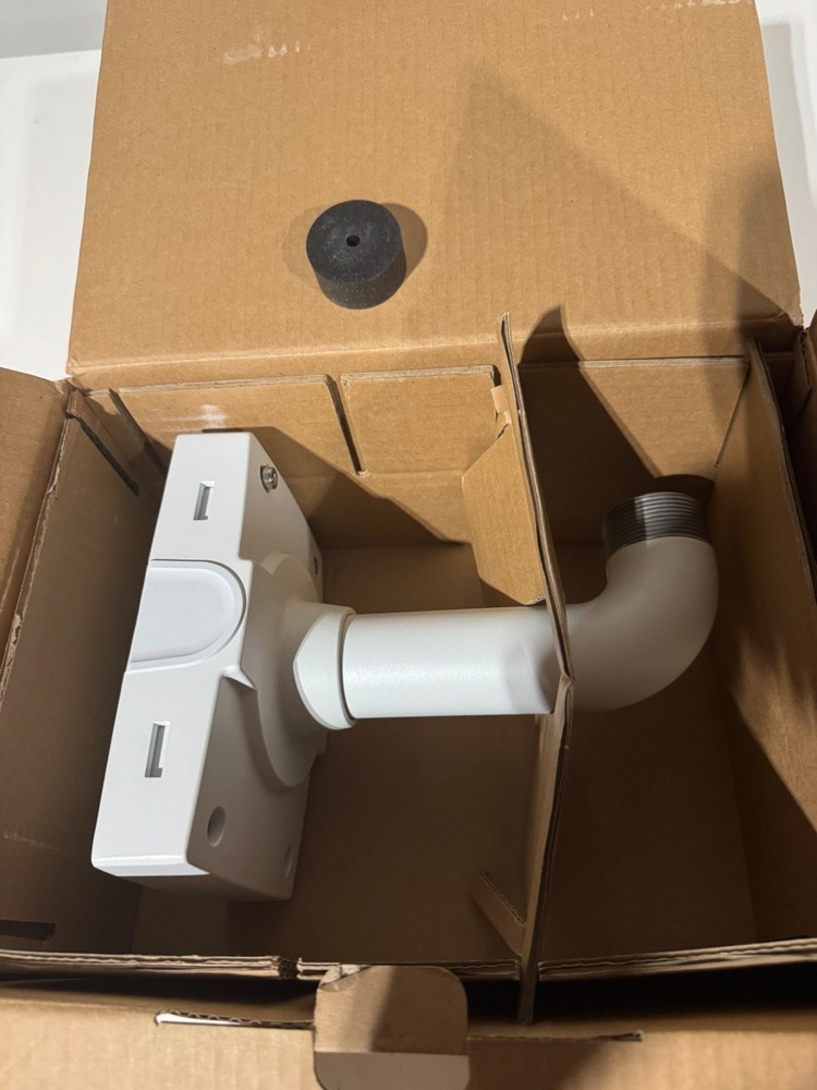 X2 AXIS T91D61 Wall Mount 1.5” NPS