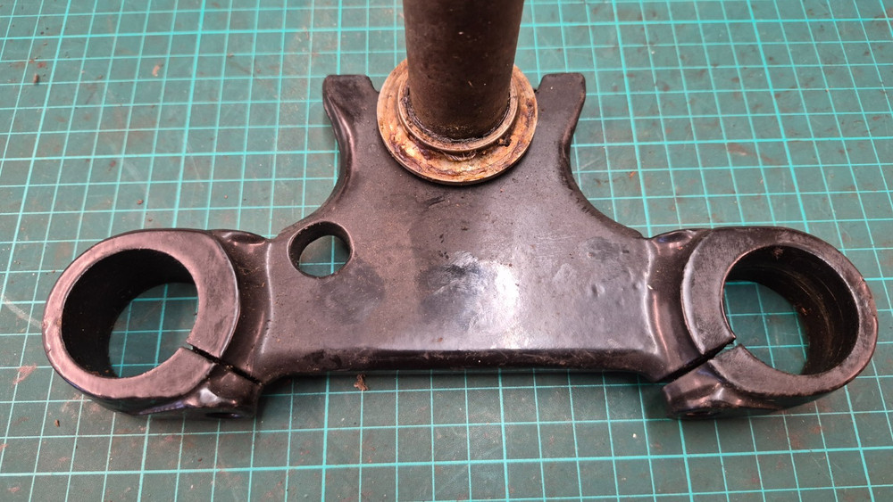 BSA Bottom Yoke - used