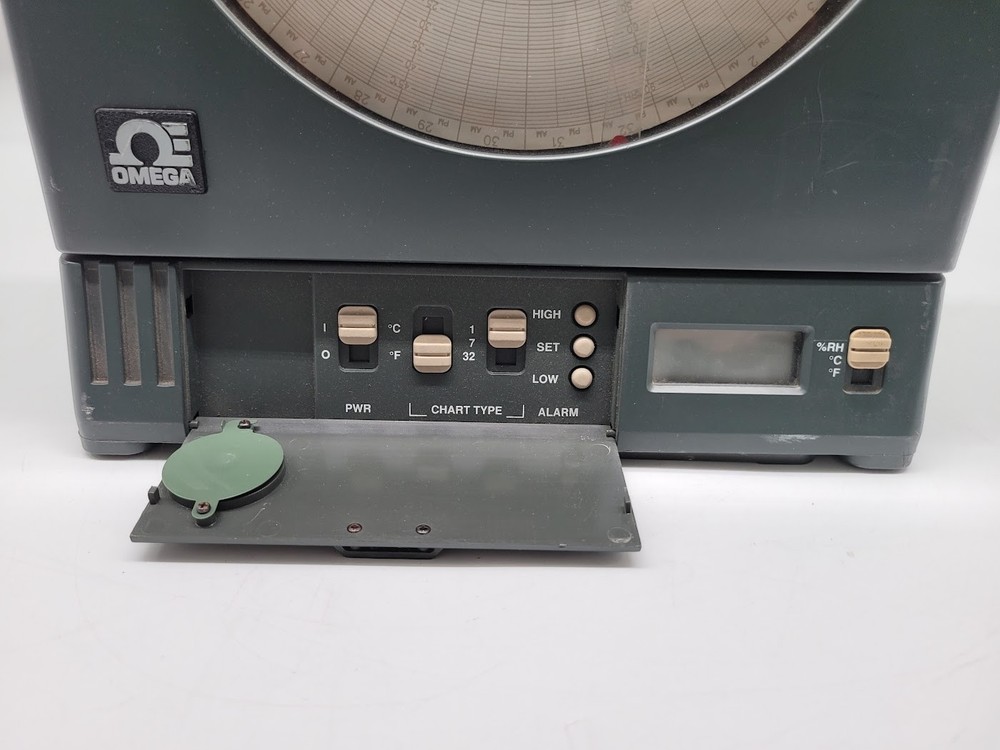 Omega CT841 Humidity Paper Graph Temperature