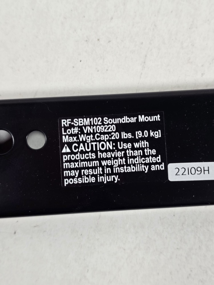 Rocketfish Universal Soundbar Mount for 32–90" TVs Speaker Mounting System