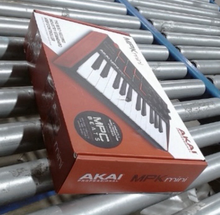 Akai MPK mini 25-Key Keyboard Controller Backlit Pads Arpeggiator USB-powered