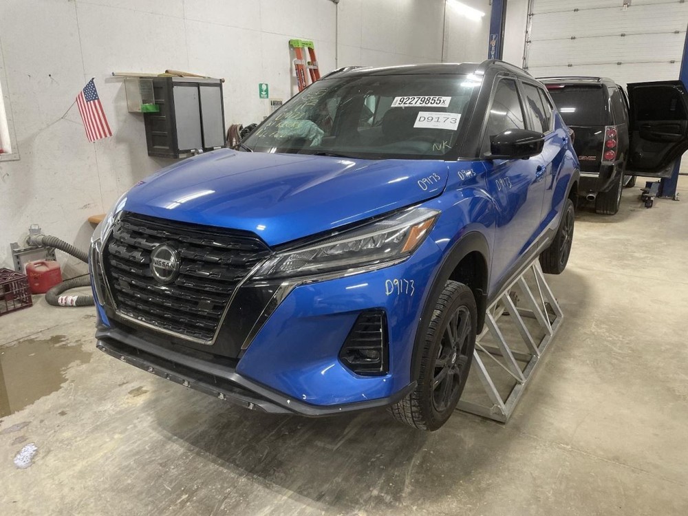 Complete Console Front Floor Fits 18-21 KICKS 1031027