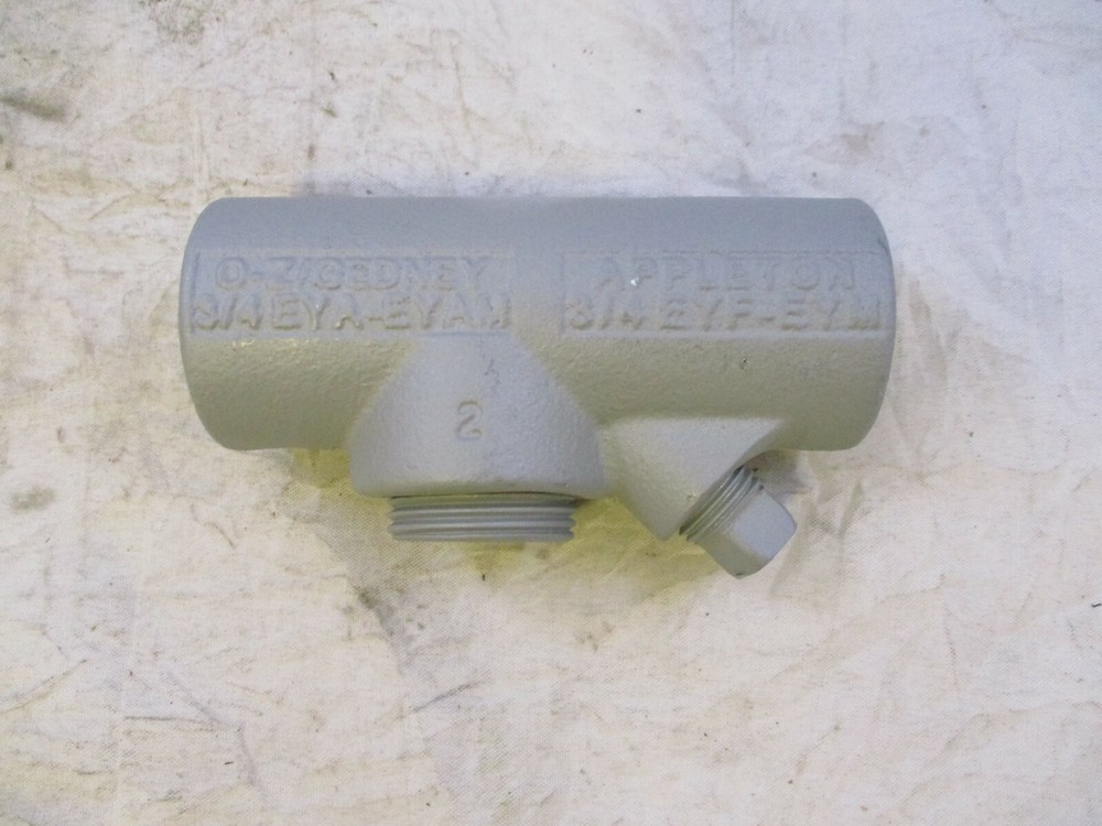 APPLETON EYF75 3/4" EXPLOSION PROOF SEAL OFF EYS CROUSE HINDS